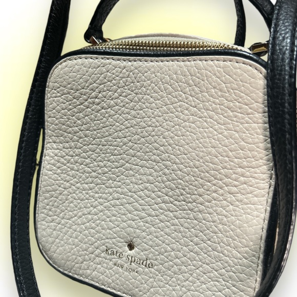 Kate Spade Mini Camera handbag/crossbody bag - Picture 3 of 9